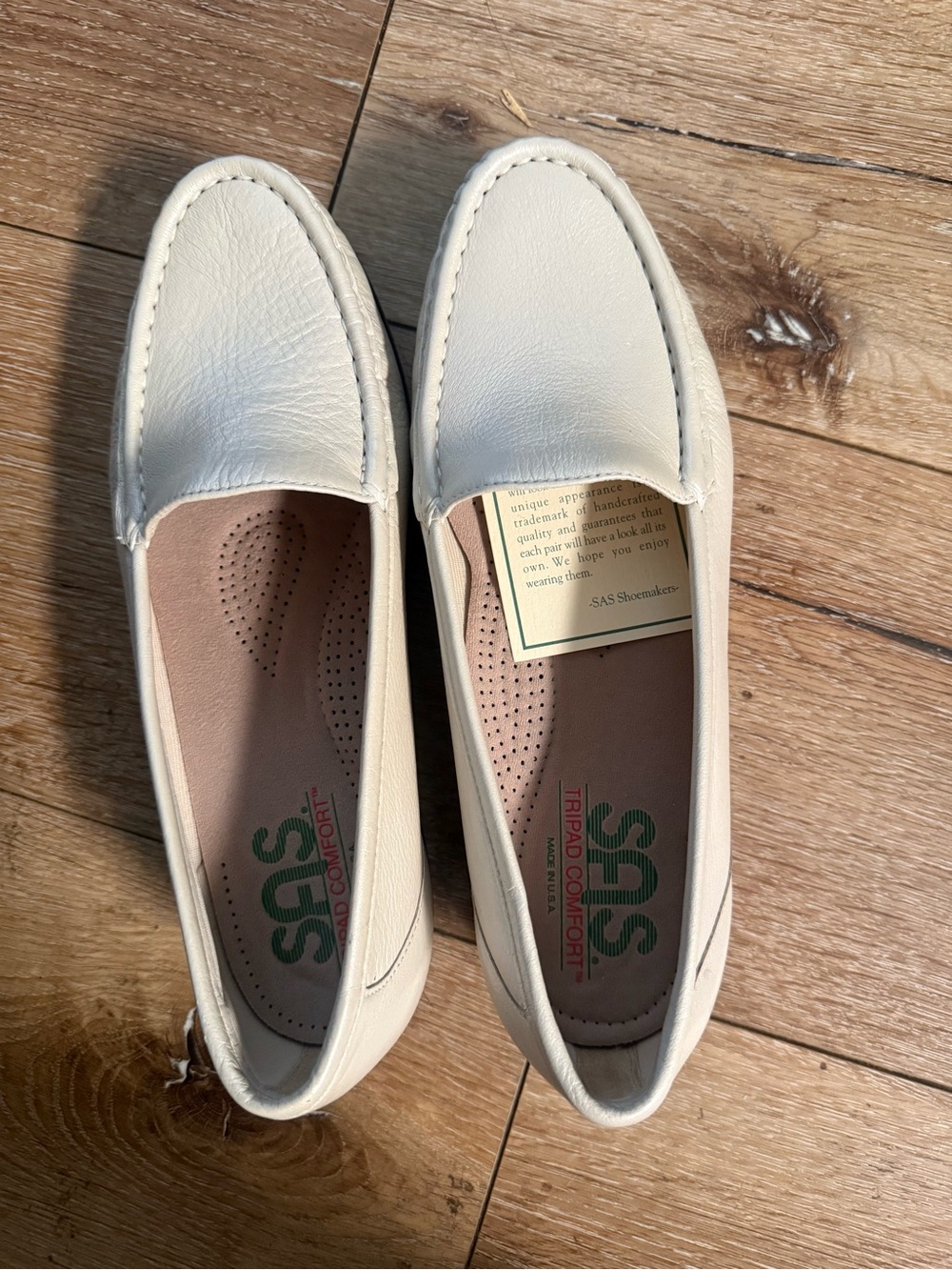 SAS Simplify Loafers  Women's  7W Pearl Bone Tripad Comfort Slip-On Leather NWOT